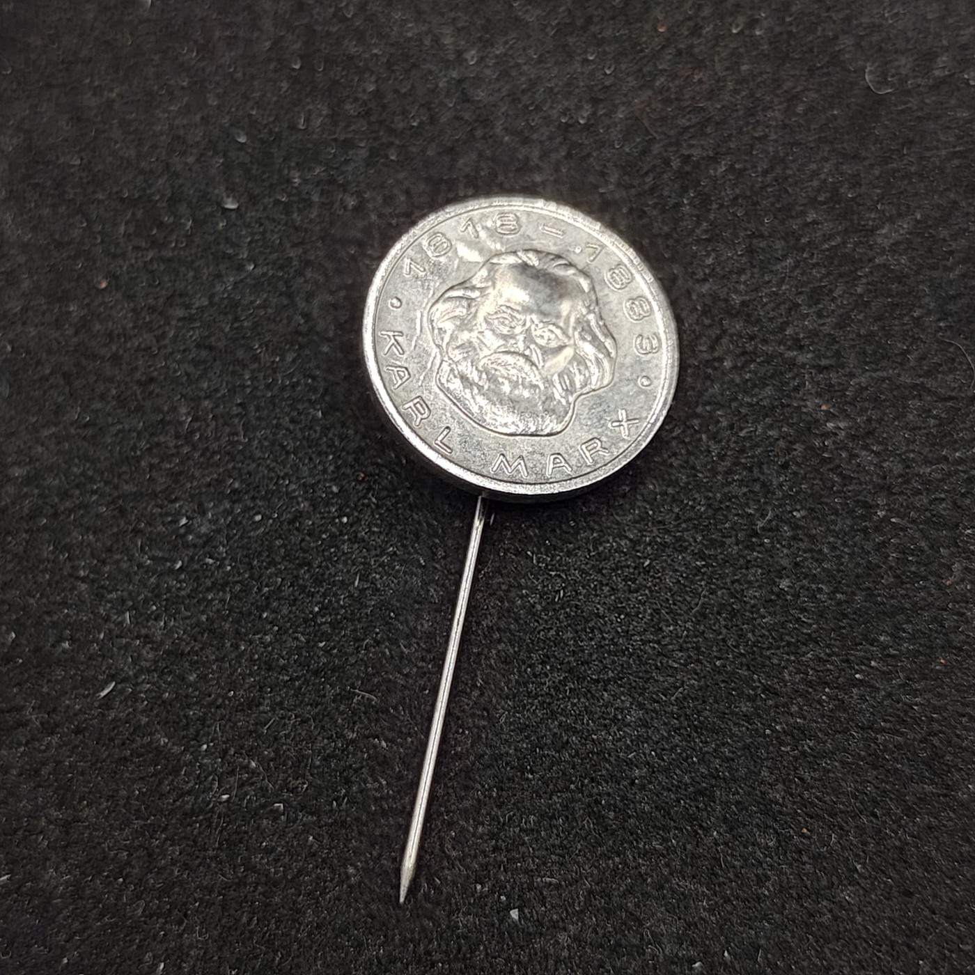 全场0元起拍 第93期 咸鱼国勋章拍卖专场 9月24日（周日）下午6：00开始 东德卡尔马克思纪念章