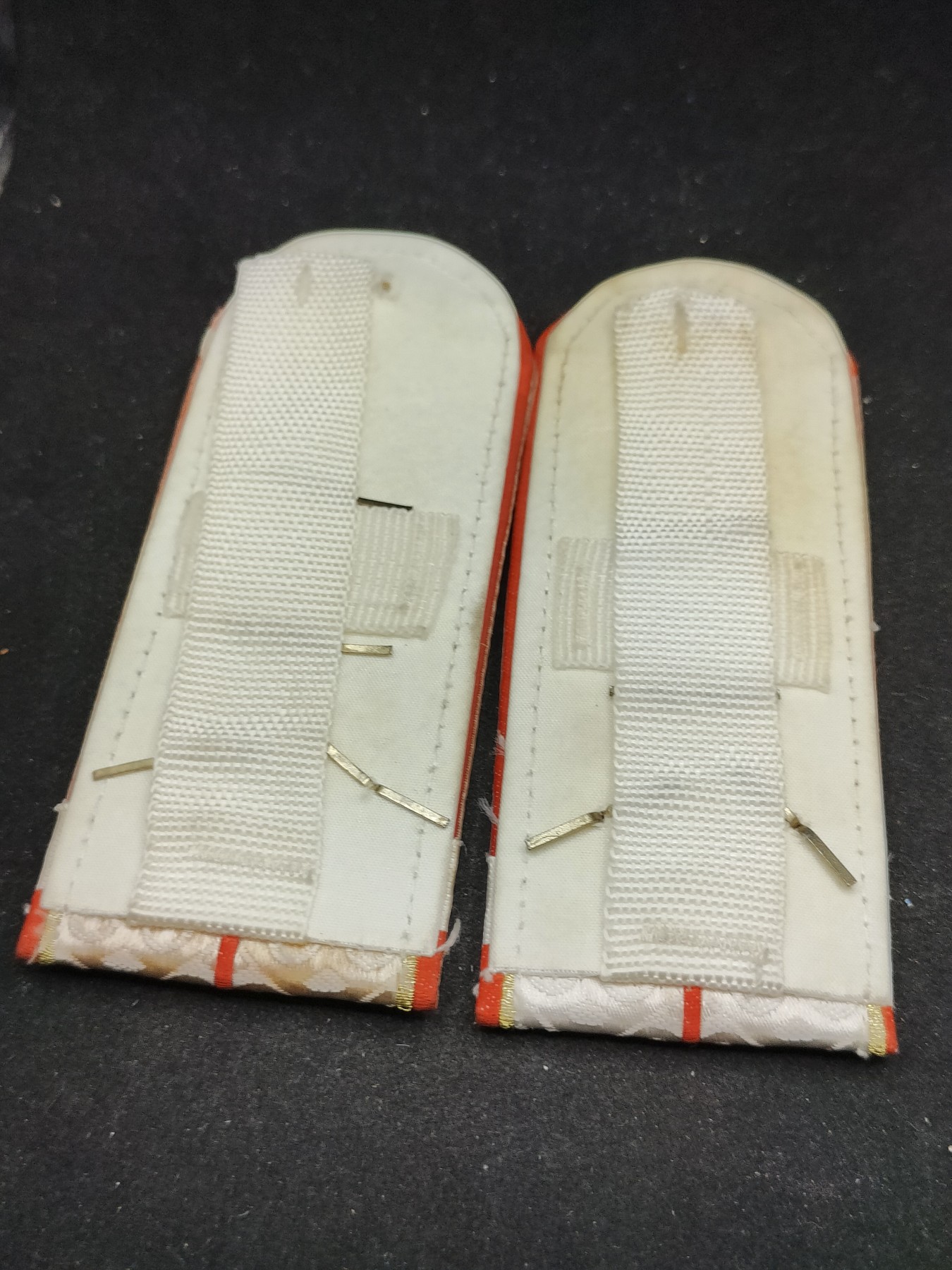 全场0元起拍 第93期 咸鱼国勋章拍卖专场 9月24日（周日）下午6：00开始 哈萨克斯坦肩章