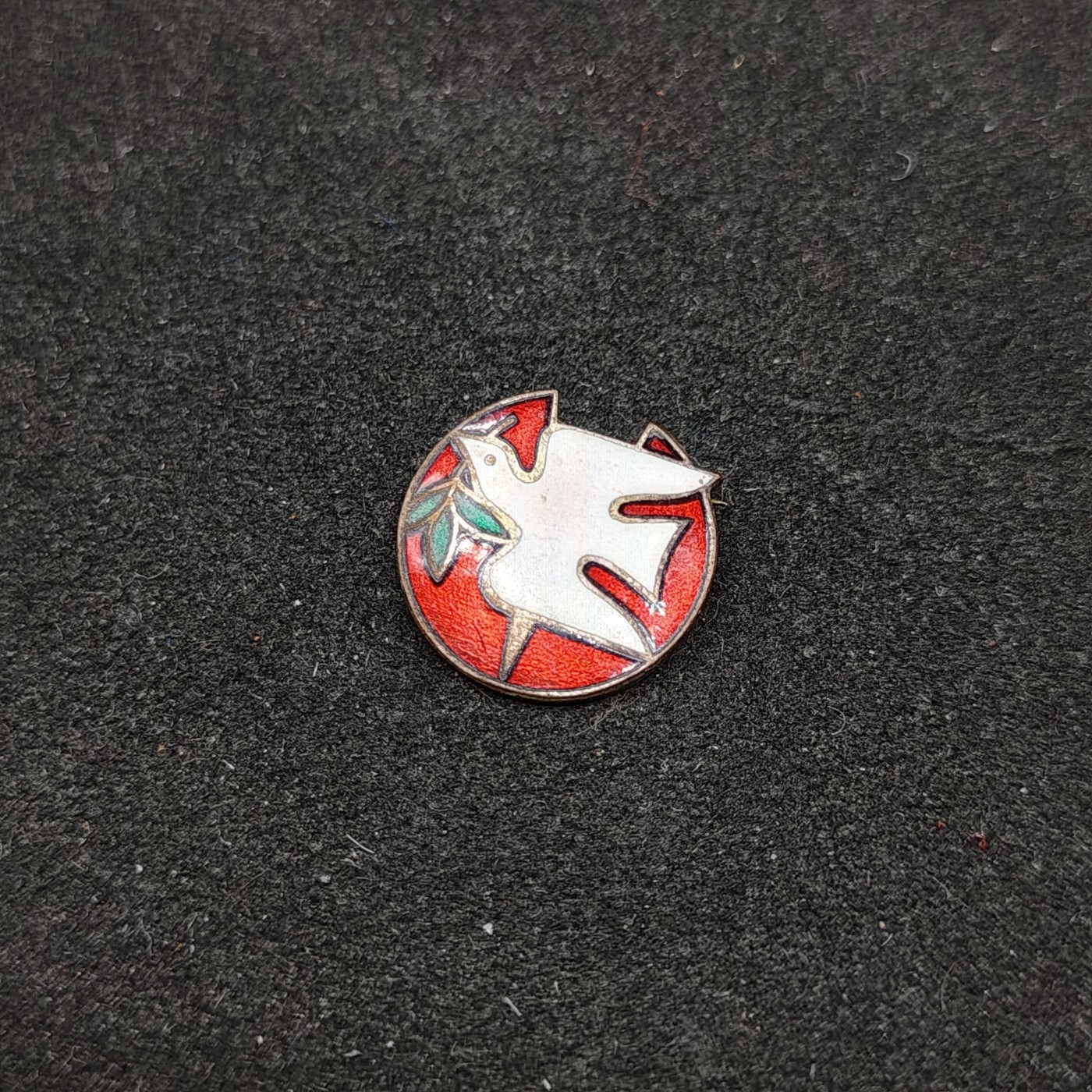 全场0元起拍 第93期 咸鱼国勋章拍卖专场 9月24日（周日）下午6：00开始 日本早期，核兵器禁止珐琅徽章