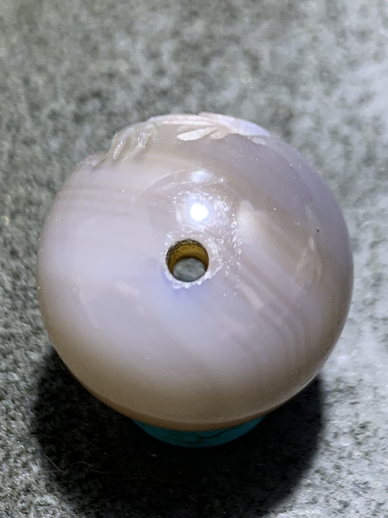 精美亚光高玉化巴西玛瑙手工俏色巧雕无相佛2.0圆珠一个！