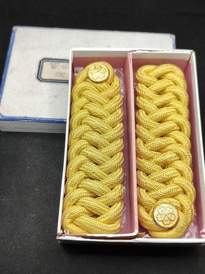 全场0元起拍 第93期 咸鱼国勋章拍卖专场 9月24日（周日）下午6：00开始 - 日本战时陆军通礼肩章 准尉