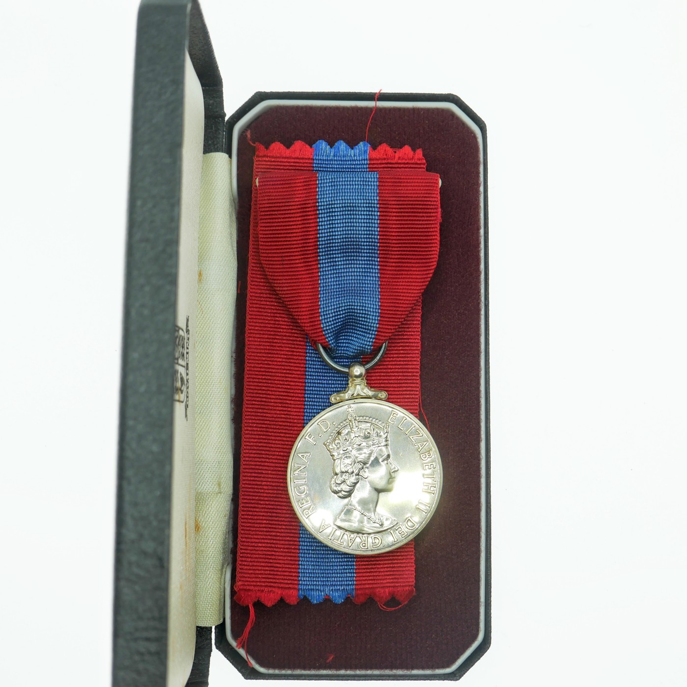 勋章奖章交易所9月23日拍卖 英国帝国服务奖章，银质原盒