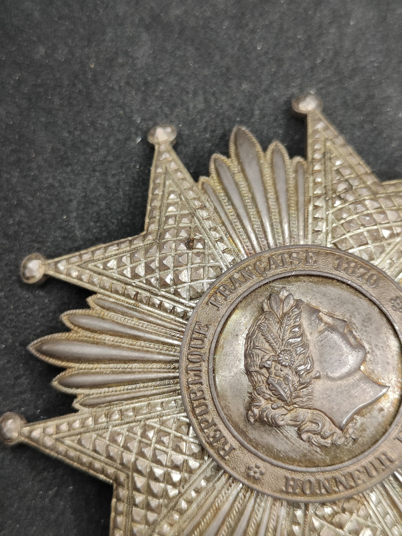 全场0元起拍 第93期 咸鱼国勋章拍卖专场 9月24日（周日）下午6：00开始 法国荣誉军团勋章 星芒 星章 带银标