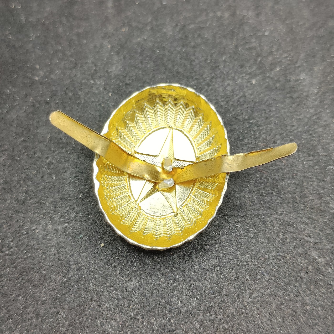 全场0元起拍 第93期 咸鱼国勋章拍卖专场 9月24日（周日）下午6：00开始 独联体 苏联模式 哈萨克斯坦将官帽徽