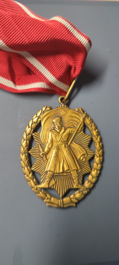 大狸子的拍卖会(第15期)，周六晚8点开始 - 南斯拉夫人民英雄勋章，铜镀金，带厂标