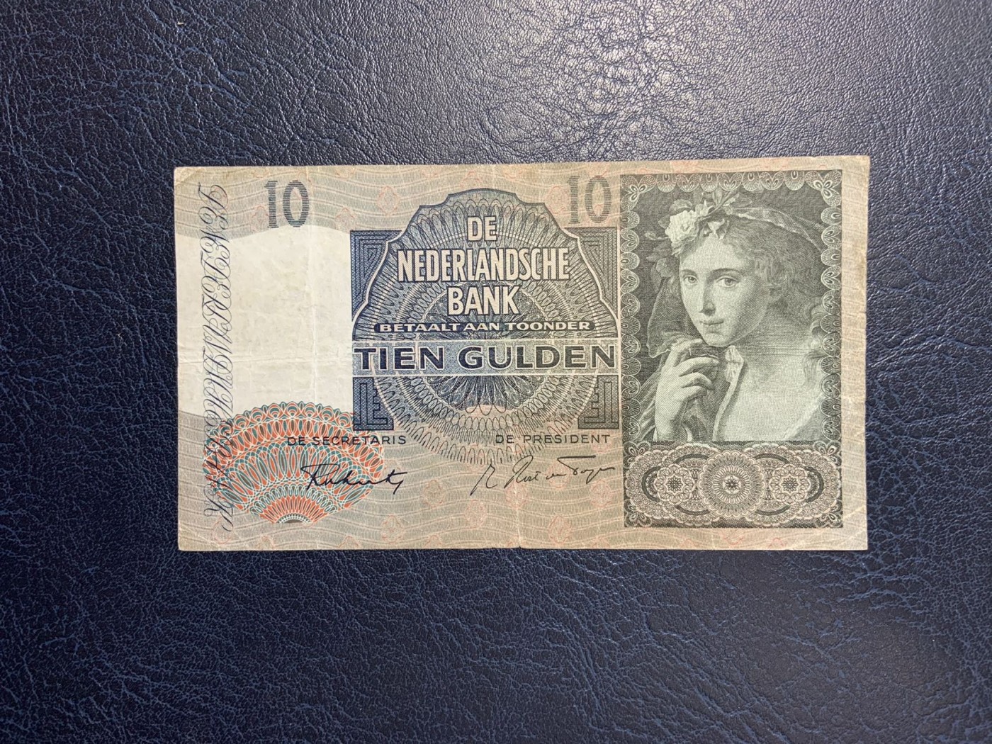 收藏联盟Quantum Auction 第291期拍卖  荷兰1941年10盾 品相如图 牧羊女