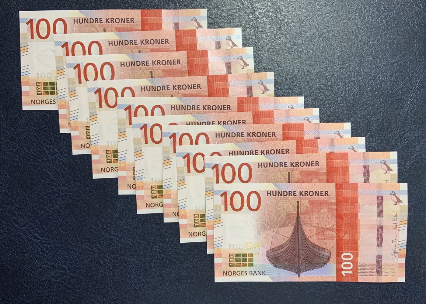 收藏联盟Quantum Auction 第291期拍卖  挪威2016年100克朗10连号 品相全新UNC    高克斯塔号维京船