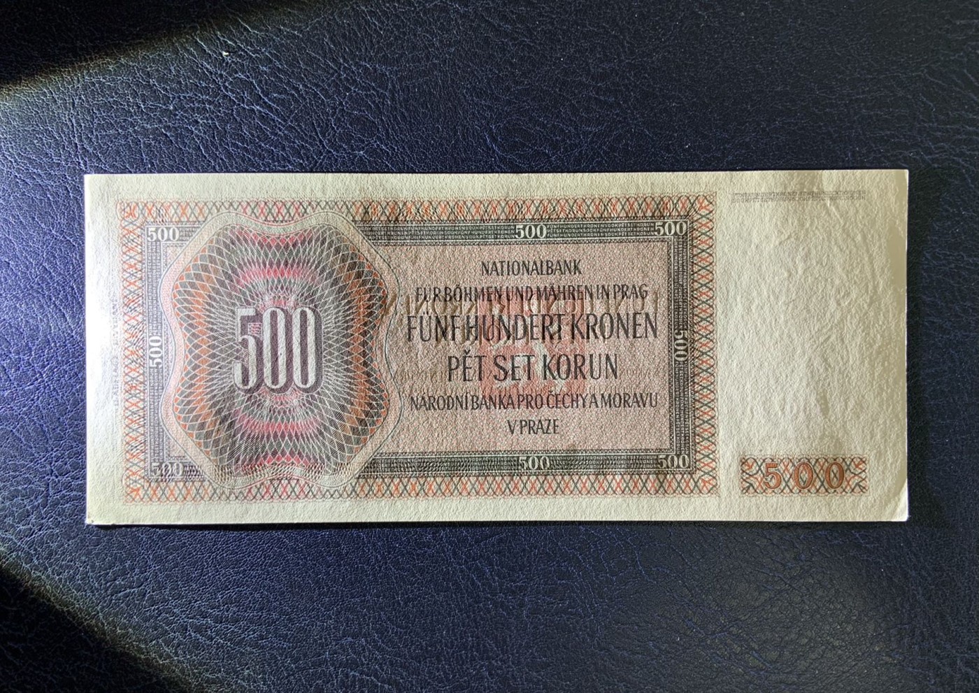 收藏联盟Quantum Auction 第291期拍卖  波西米亚和摩拉维亚1942年500克朗 品相UNC 边角有瑕疵 少见实票 Aa冠 