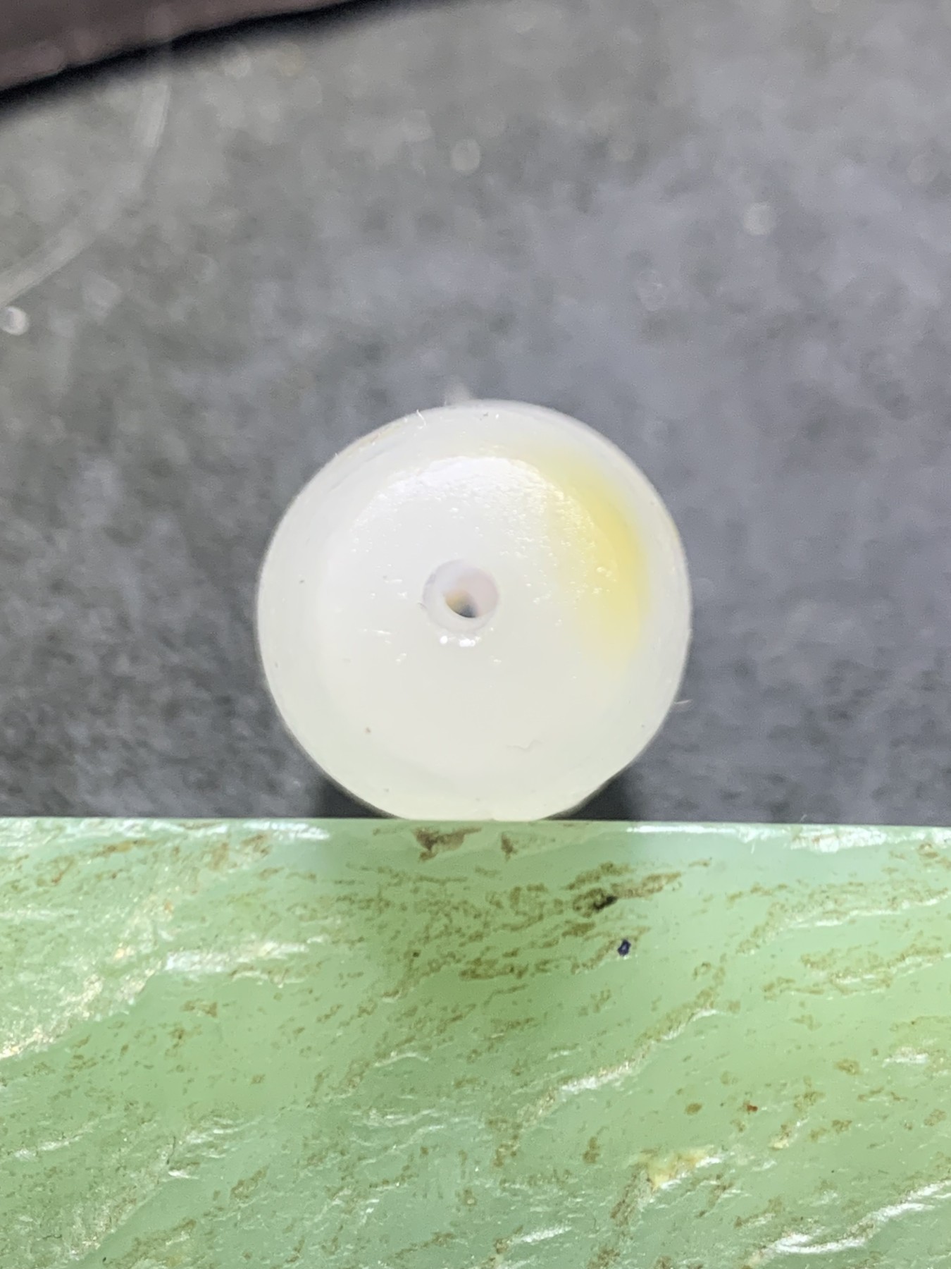 精美高玉化海洋玉髓手工雕刻一鹿向佛大桶珠一个！