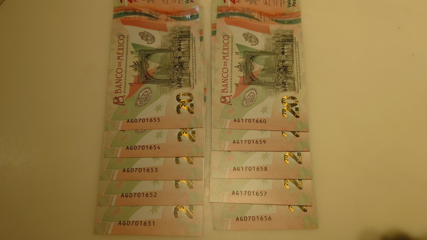 【世界钱币】精选微拍第75期暨2023年第二十二期 部分最新卖剩新品裸钞(有5000卢布AA等) 十月中下旬会有大量新货(优先本群里卖，卖剩的才挂拍卖欢迎关注) 2021年墨西哥20比索 全新无4绝品标十尾号651～660