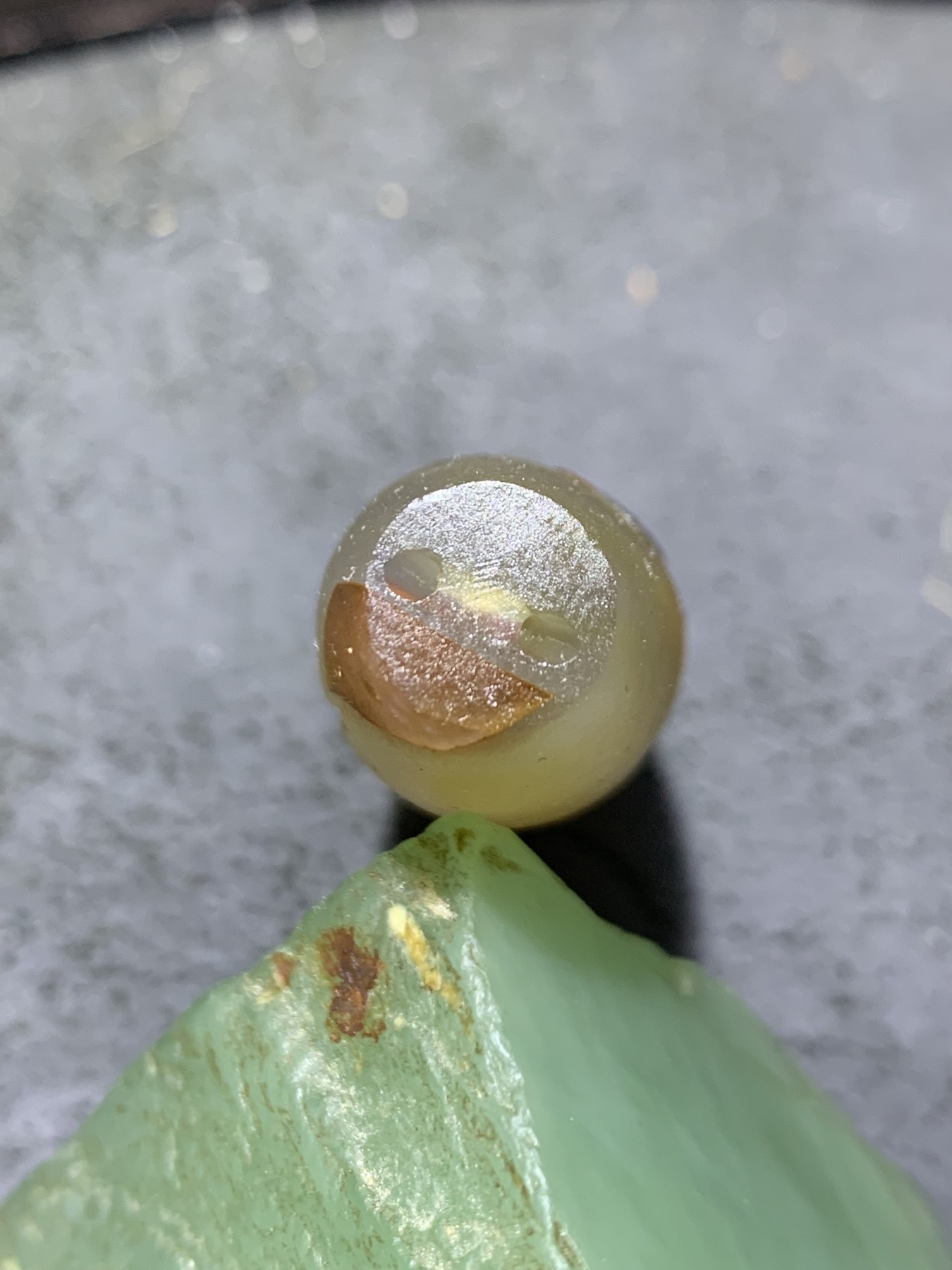 精美亚光高玉化巴西玛瑙手工俏色巧雕长寿龟吊坠一个！
