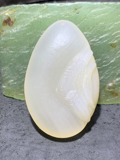 精美高玉化马达加斯加海洋玉髓手工俏色巧雕富贵有鱼吊坠一个！ - 精美高玉化马达加斯加海洋玉髓手工俏色巧雕富贵有鱼吊坠一个！