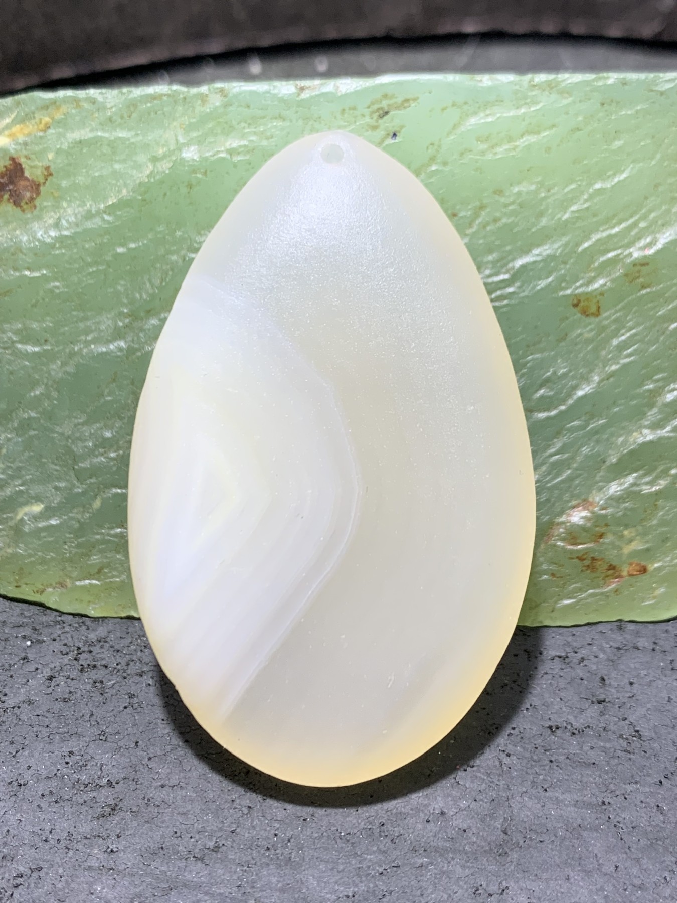 精美高玉化马达加斯加海洋玉髓手工俏色巧雕富贵有鱼吊坠一个！