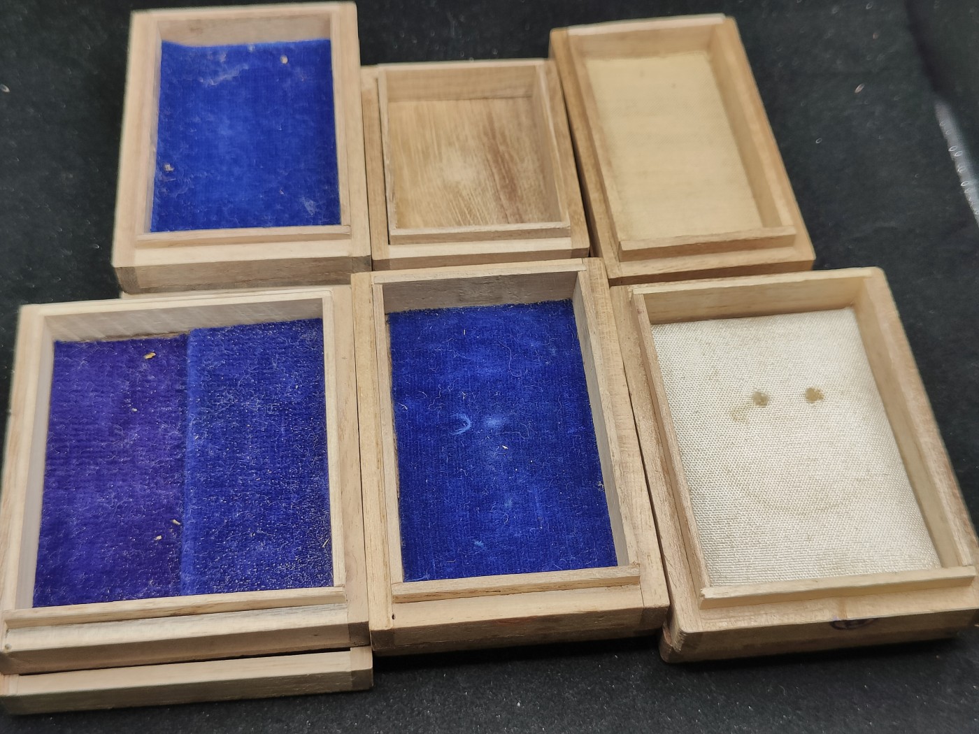 全场0元起拍 第94期 咸鱼国勋章拍卖专场 9月27日（周三）下午6：00开始 日本空盒六个