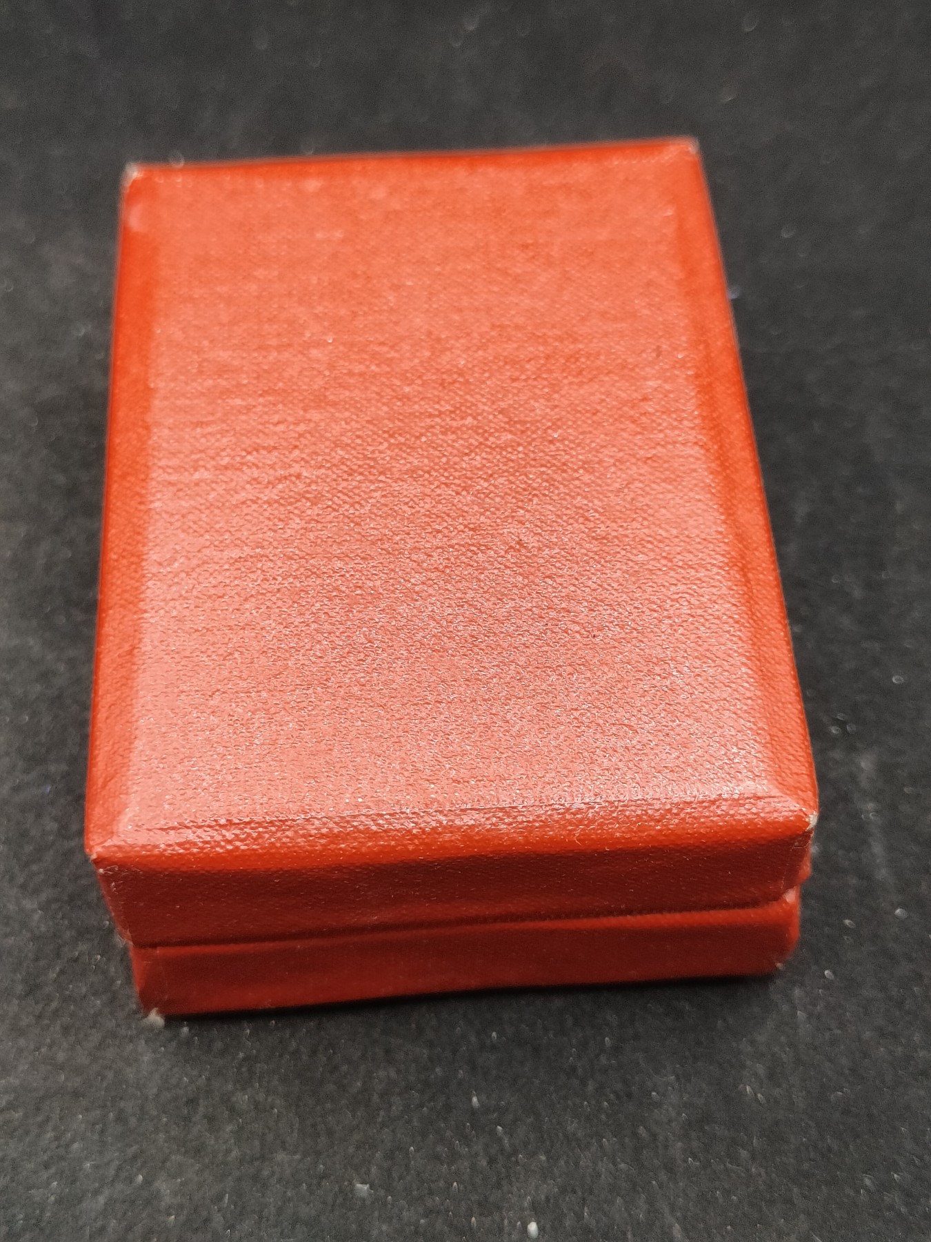 全场0元起拍 第94期 咸鱼国勋章拍卖专场 9月27日（周三）下午6：00开始 东德人民军 高级军官/将官 早期珐琅版 恩格斯军事学院 毕业证章带盒