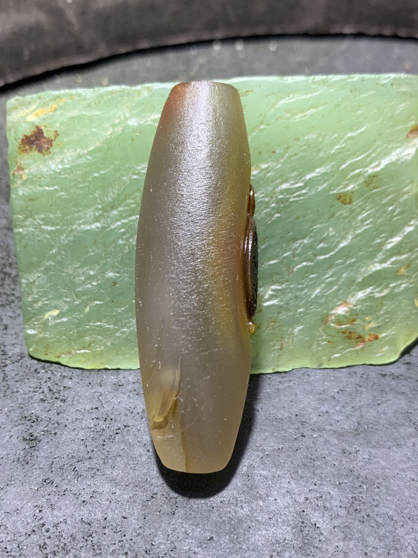 精美亚光高玉化巴西玛瑙手工俏色巧雕长寿龟吊坠一个！