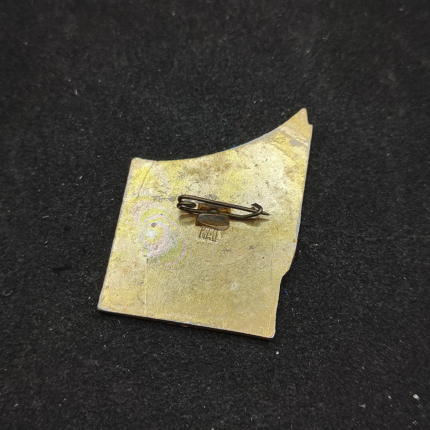 全场0元起拍 第94期 咸鱼国勋章拍卖专场 9月27日（周三）下午6：00开始 东德gst证章