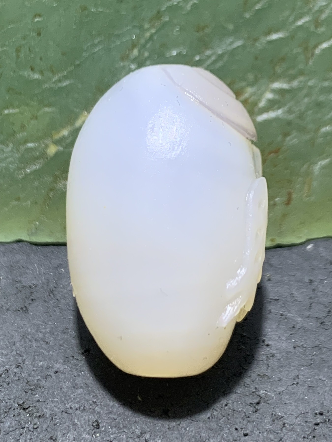 精美亚光高玉化海洋玉髓手工俏色巧雕财字桶珠一个！