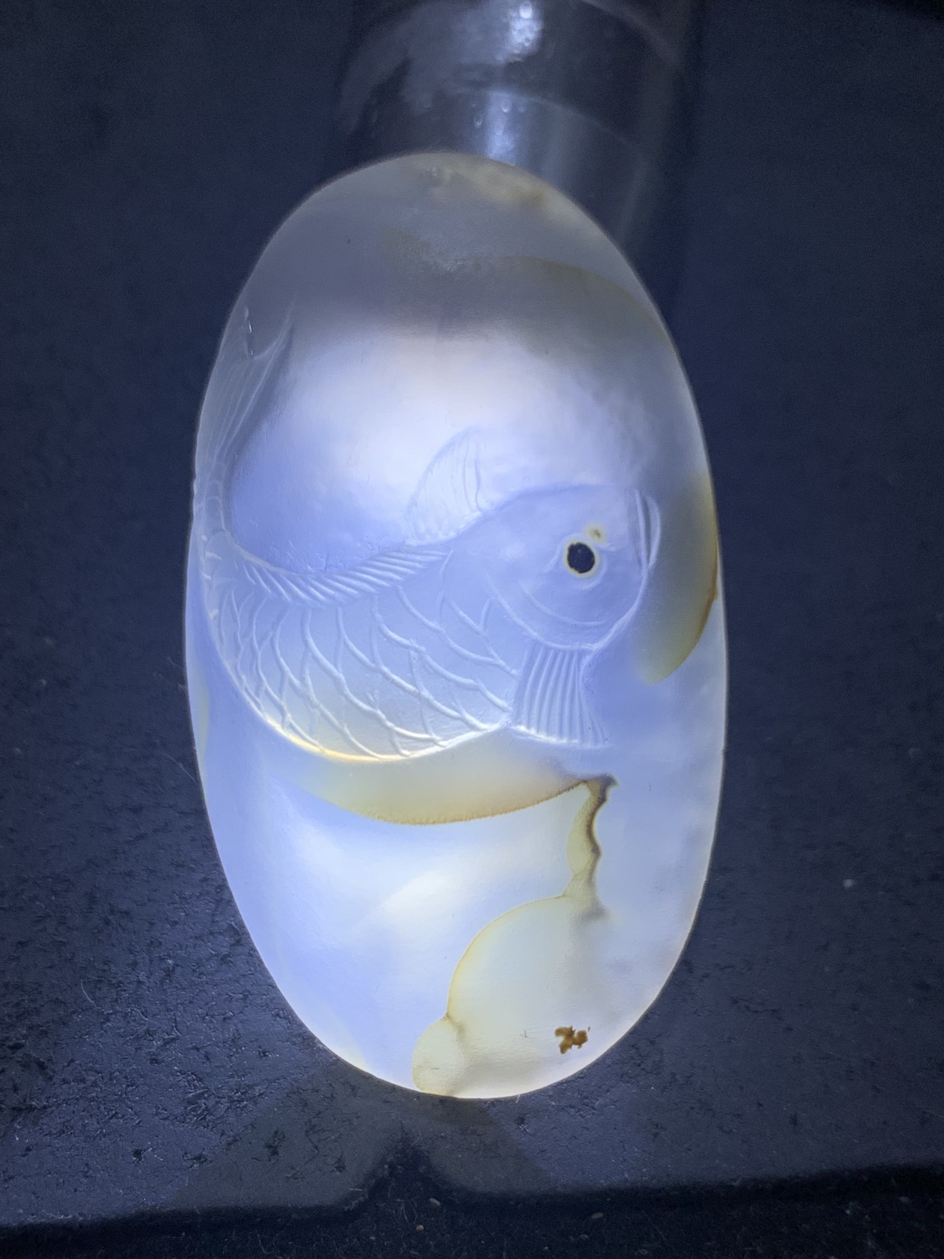 精美高玉化马达加斯加海洋玉髓手工俏色巧雕鲤鱼吊坠一个