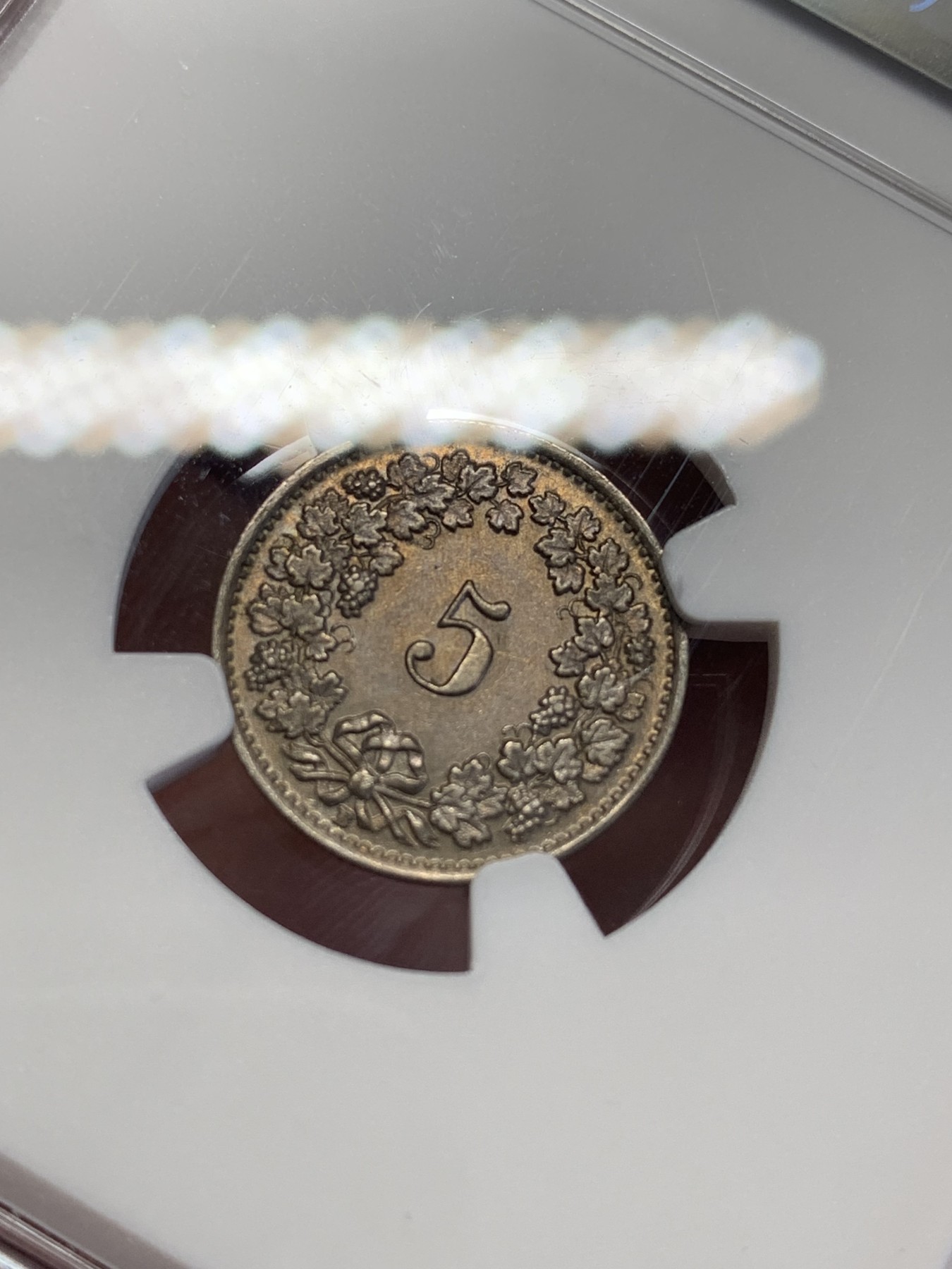 《竞宝斋》第201场-周日，周一 2场 (全场包邮) NGC-AU58 1931年瑞士早期5R，早期克书价格都比较高