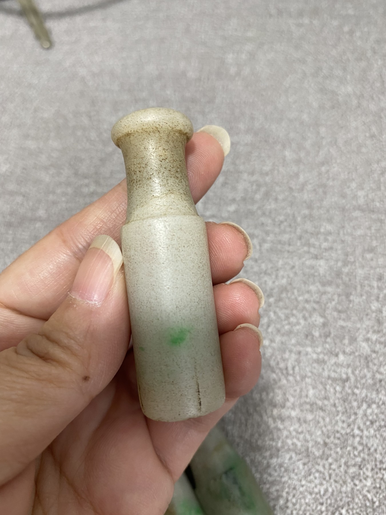 清代翡翠烟嘴5个，尺寸3.8-5.7厘米，品相如图，700包快递