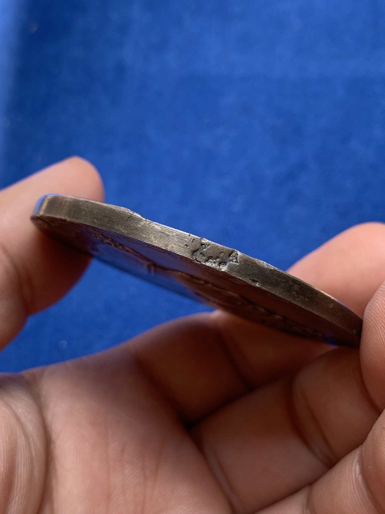 《竞宝斋》第201场-周日，周一 2场 (全场包邮) 1937年乔治六世加冕纪念大银章，57mm，91.2g 少见品种