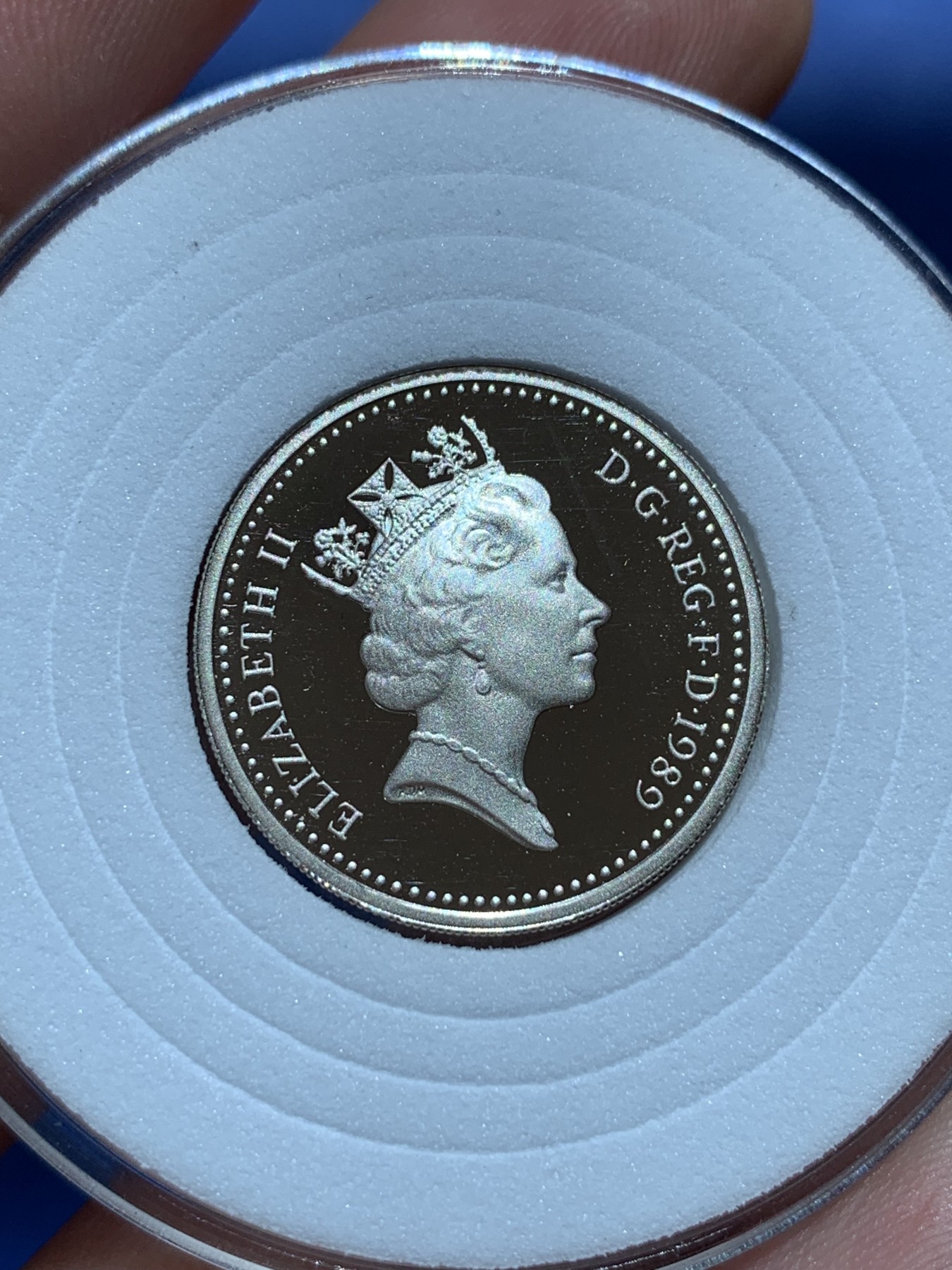 《竞宝斋》第201场-周日，周一 2场 (全场包邮) 英国 1989年和1991年 精制一镑银币 一对2枚