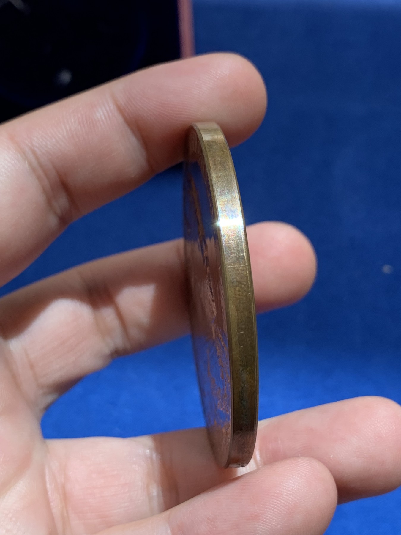 《竞宝斋》第201场-周日，周一 2场 (全场包邮) 1902年爱德华七世加冕大铜章，好品带原盒，55mm，80.6g