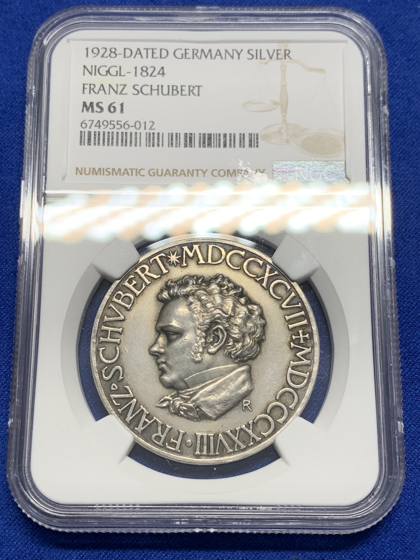《竞宝斋》第201场-周日，周一 2场 (全场包邮) NGC MS61 德国1928舒伯特纪念银章 高浮雕 细节非常好