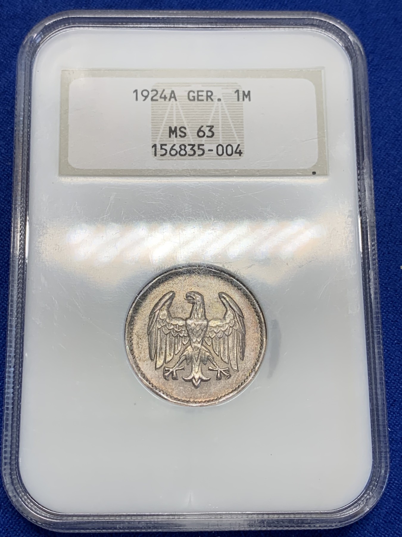 《竞宝斋》第201场-周日，周一 2场 (全场包邮) NGC-MS63 魏玛德国1924年流通银马克，早期小白盒。魏玛银马克，流通充分，高分所见不多，数年后便因恶性通货膨胀而停发。