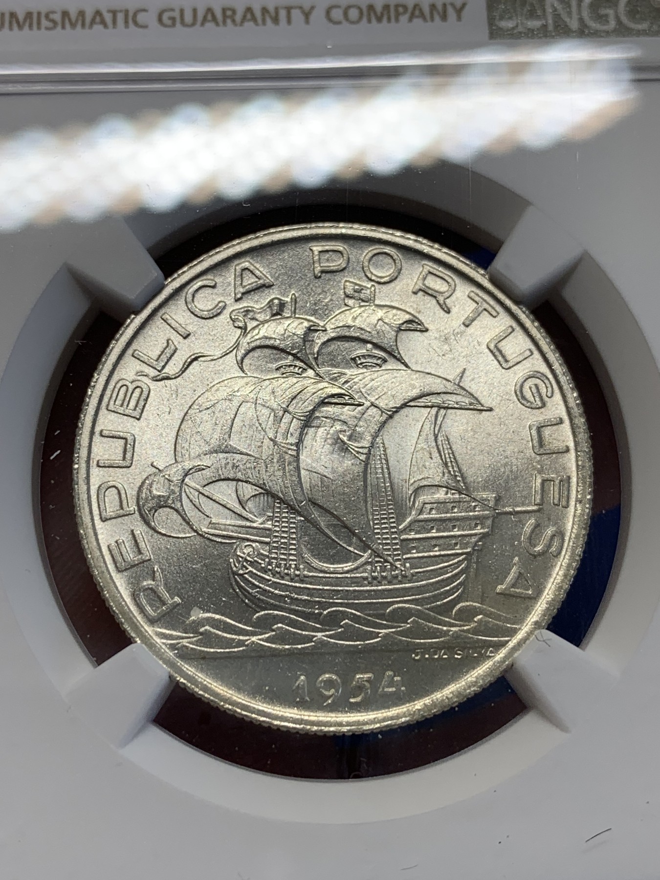 《竞宝斋》第201场-周日，周一 2场 (全场包邮) NGC-MS64 葡萄牙1954年 大帆船10埃斯库多银币