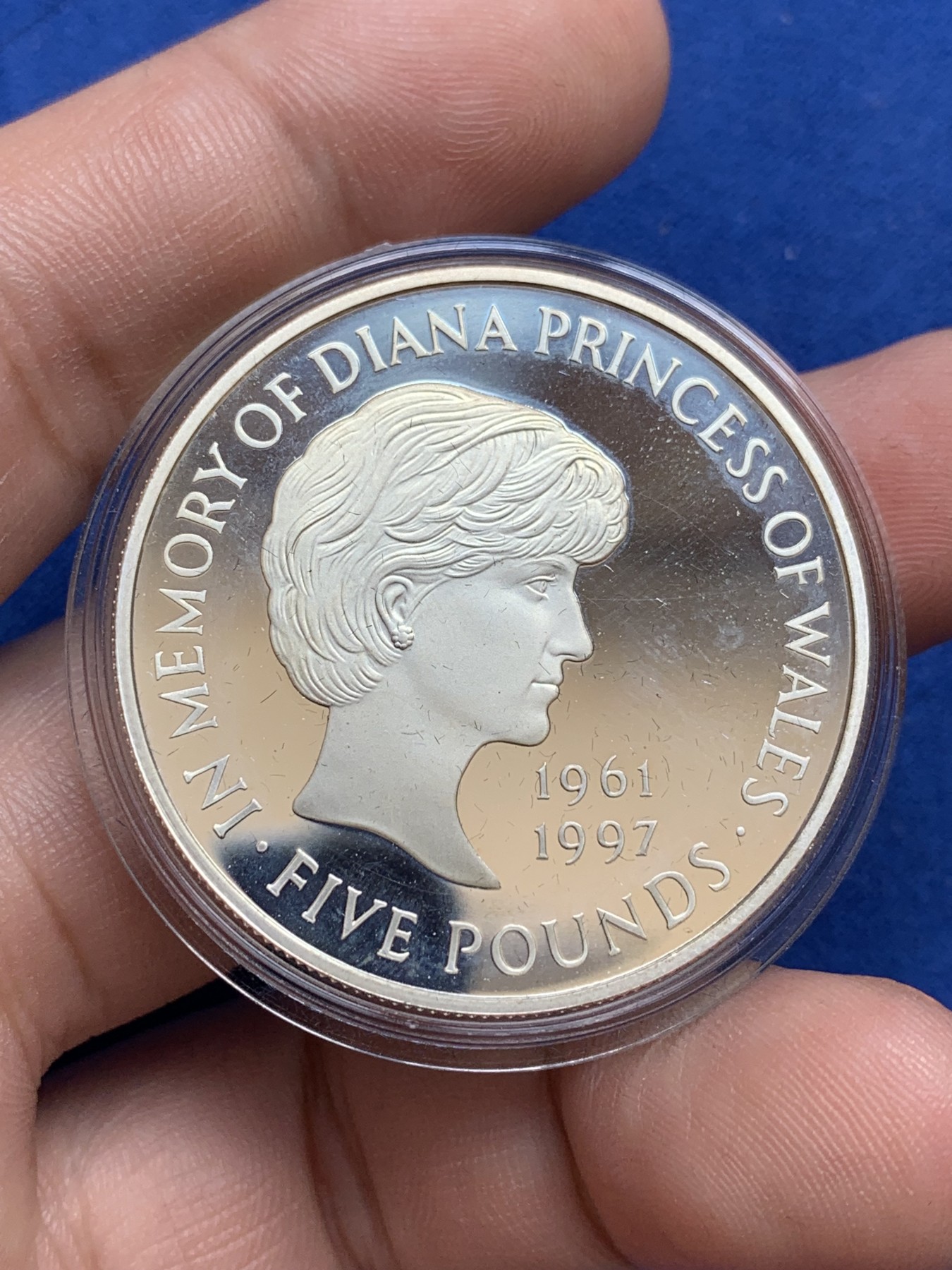 《竞宝斋》第201场-周日，周一 2场 (全场包邮) 1999年戴安娜王妃5镑精致银币