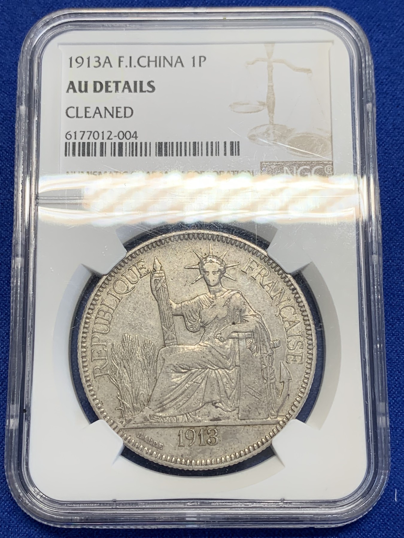 《竞宝斋》第201场-周日，周一 2场 (全场包邮) NGC AUD 法属印支1913A 坐洋1皮亚斯特银币 原味包浆 状态好