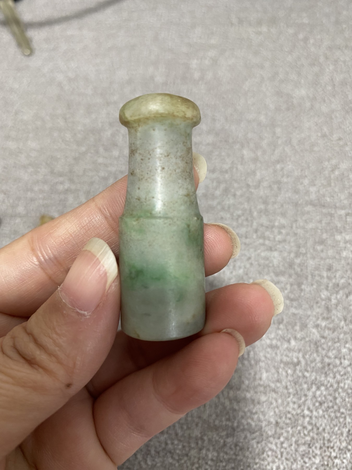 清代翡翠烟嘴5个，尺寸3.8-5.7厘米，品相如图，700包快递