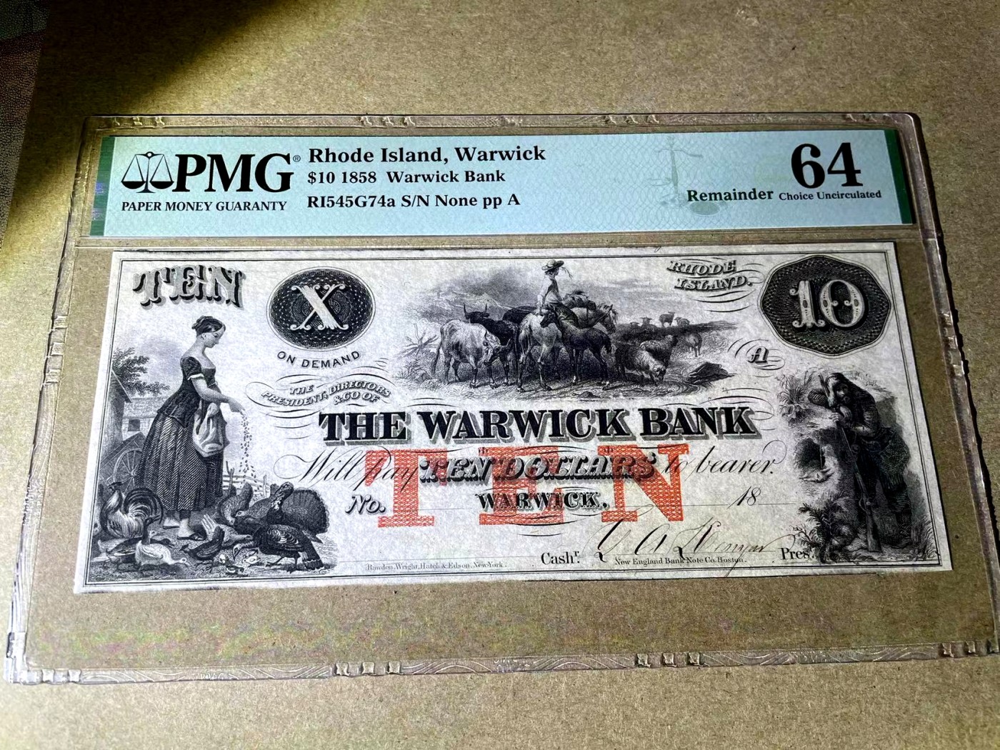 【Blue Auction】✨世界纸币精拍第375期【精】 【少见品种 田园风精美 带签名】美国 罗德岛 1858年10美金 设计非常耐看唯美 PMG64 全新品相 