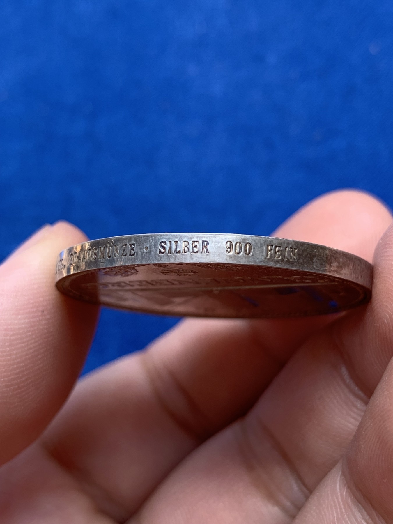 《竞宝斋》第201场-周日，周一 2场 (全场包邮) 1928年 德国 兴登堡 坦能堡大捷银章 淡金包浆 少见品种