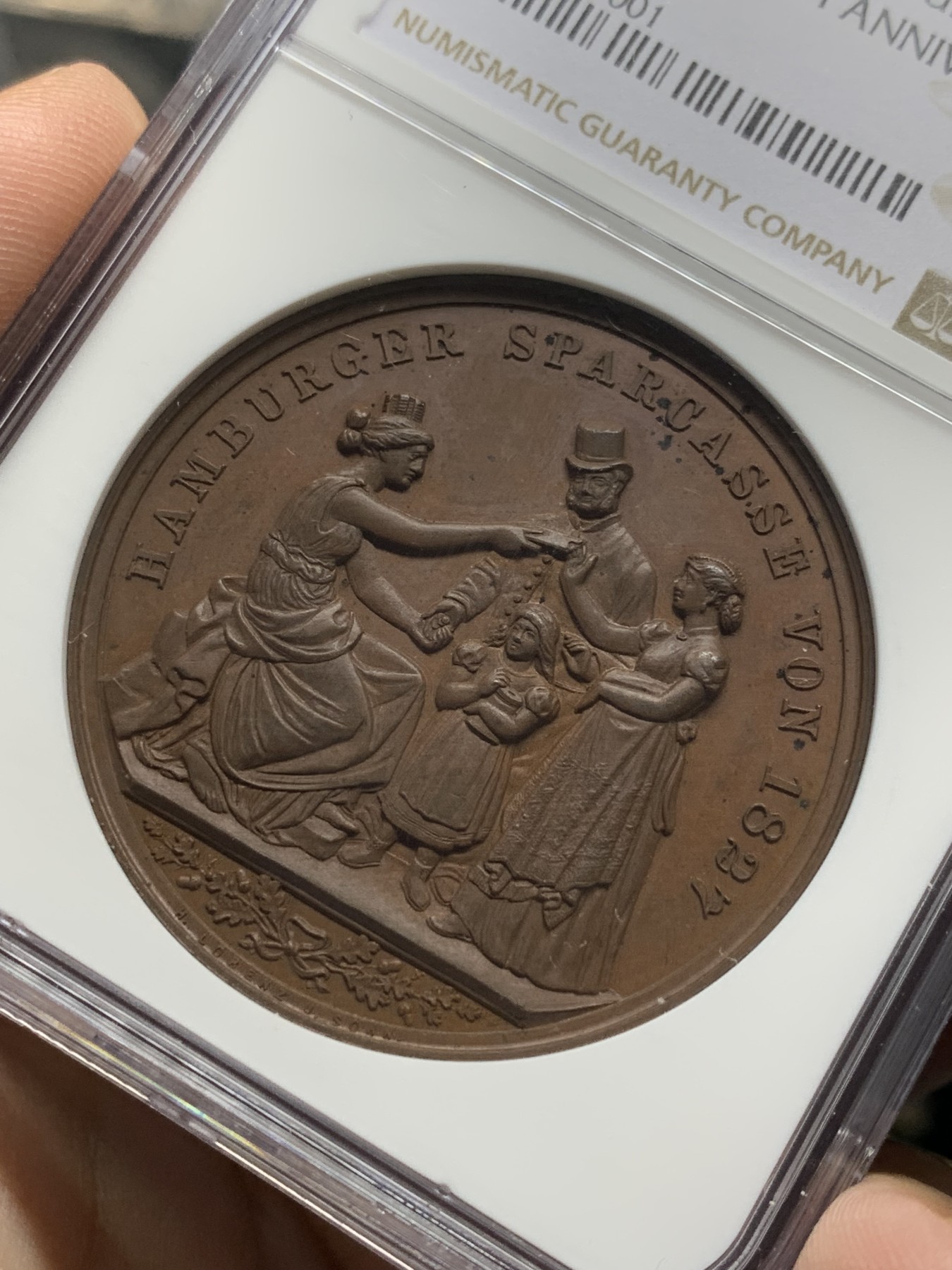 《竞宝斋》第201场-周日，周一 2场 (全场包邮) NGC MS64 德国1877年汉堡50周年纪念铜章 巧克力色 加厚盒装