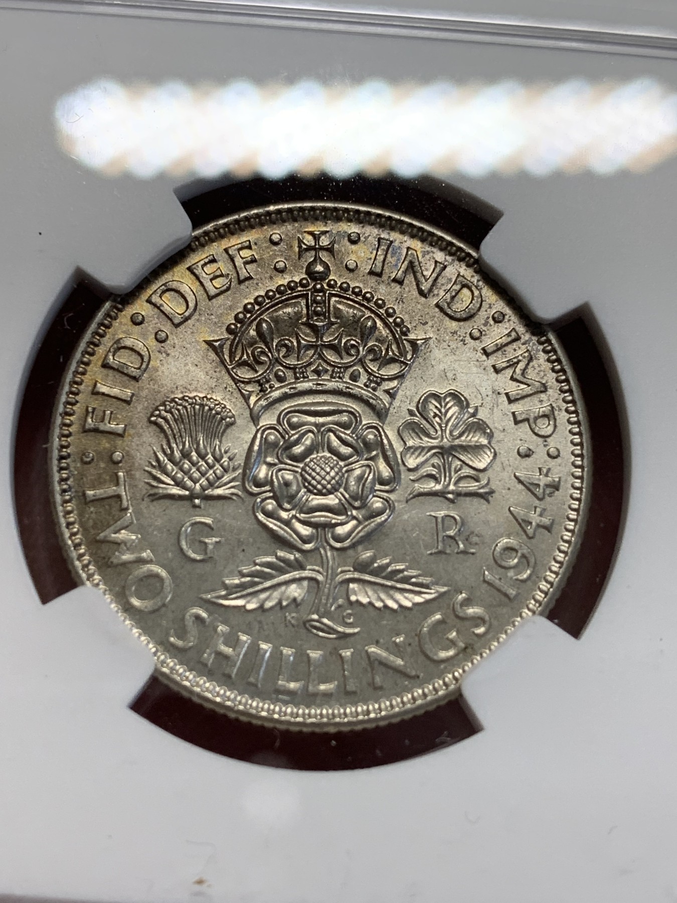 《竞宝斋》第201场-周日，周一 2场 (全场包邮) NGC MS62 英国  乔治六世 1944年 1福林银币 状态好