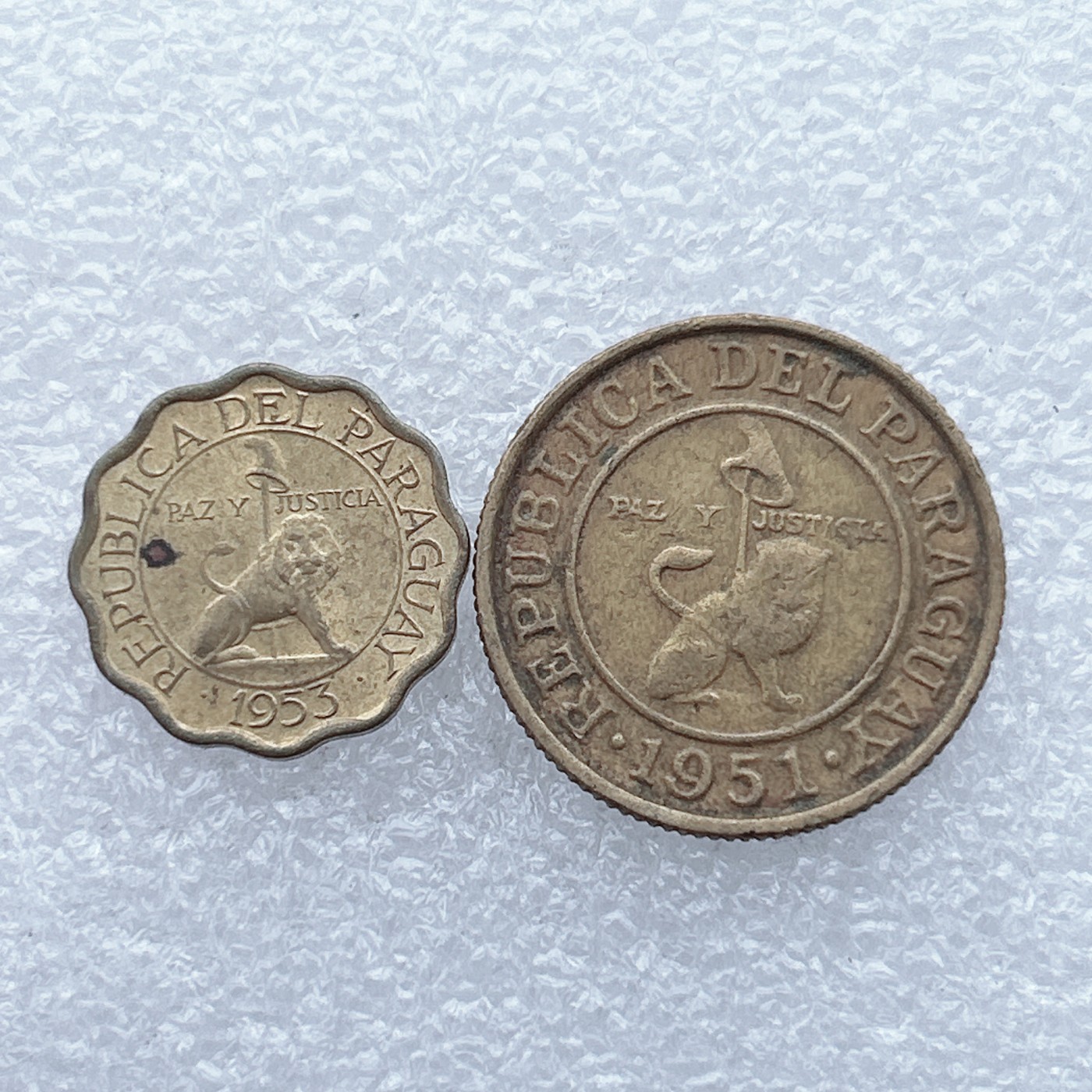 全场一元起拍 世界钱币散币场 第26期 50年代巴拉圭狮子王青铜币