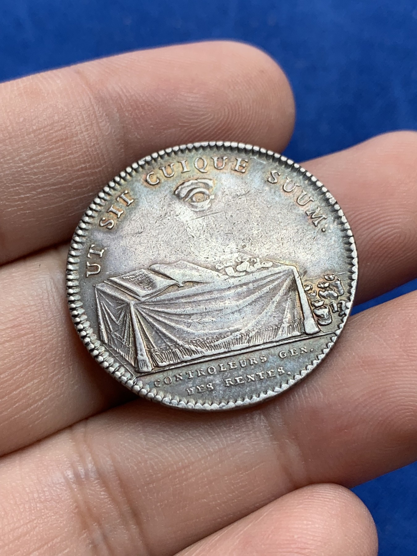 《竞宝斋》第201场-周日，周一 2场 (全场包邮) 法国 路易十五 圆形银质代币 地道包浆 细节非常好