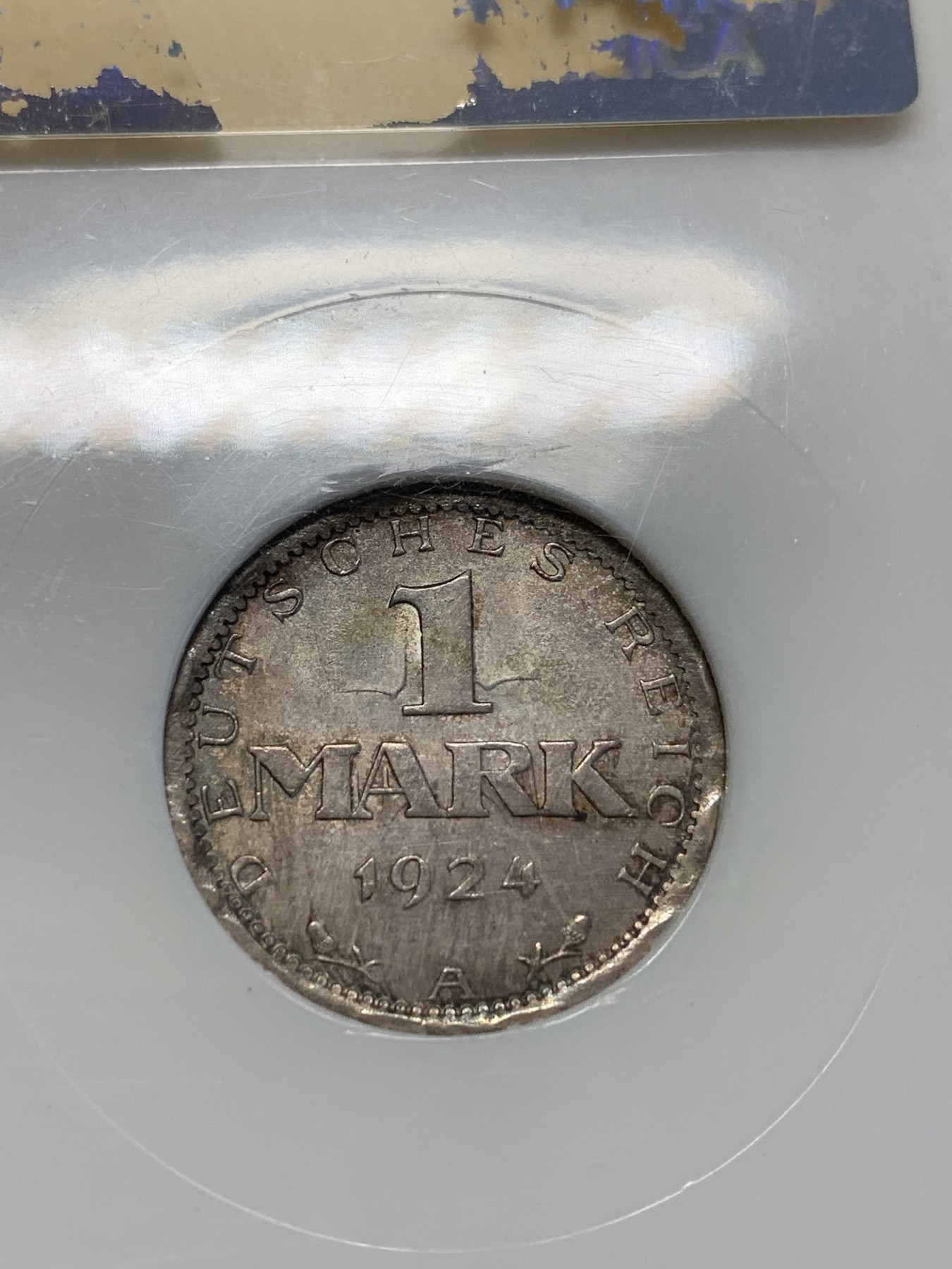 《竞宝斋》第201场-周日，周一 2场 (全场包邮) NGC-MS63 魏玛德国1924年流通银马克，早期小白盒。魏玛银马克，流通充分，高分所见不多，数年后便因恶性通货膨胀而停发。