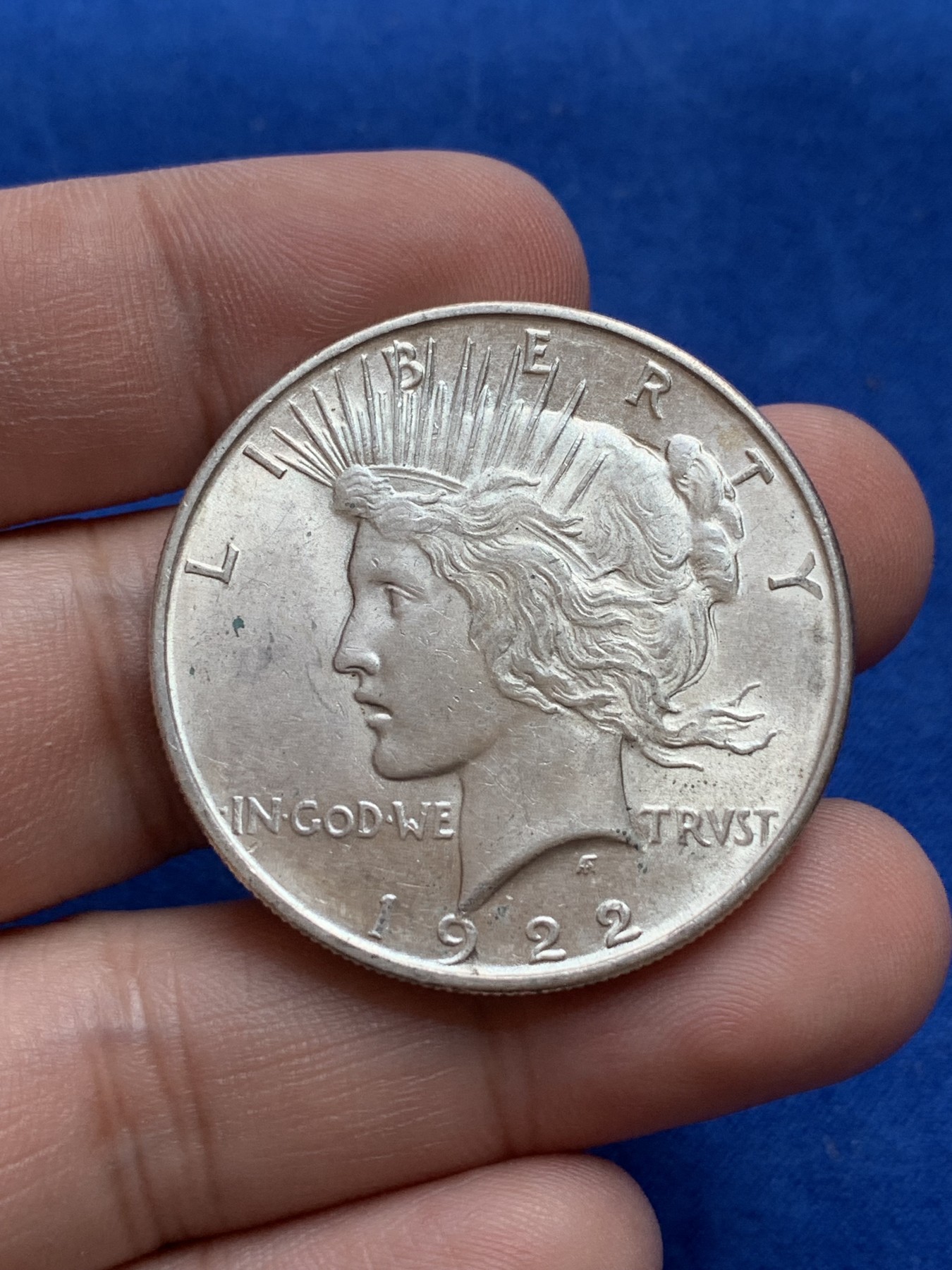 《竞宝斋》第201场-周日，周一 2场 (全场包邮) 美国1922年和平大银币 unc品相