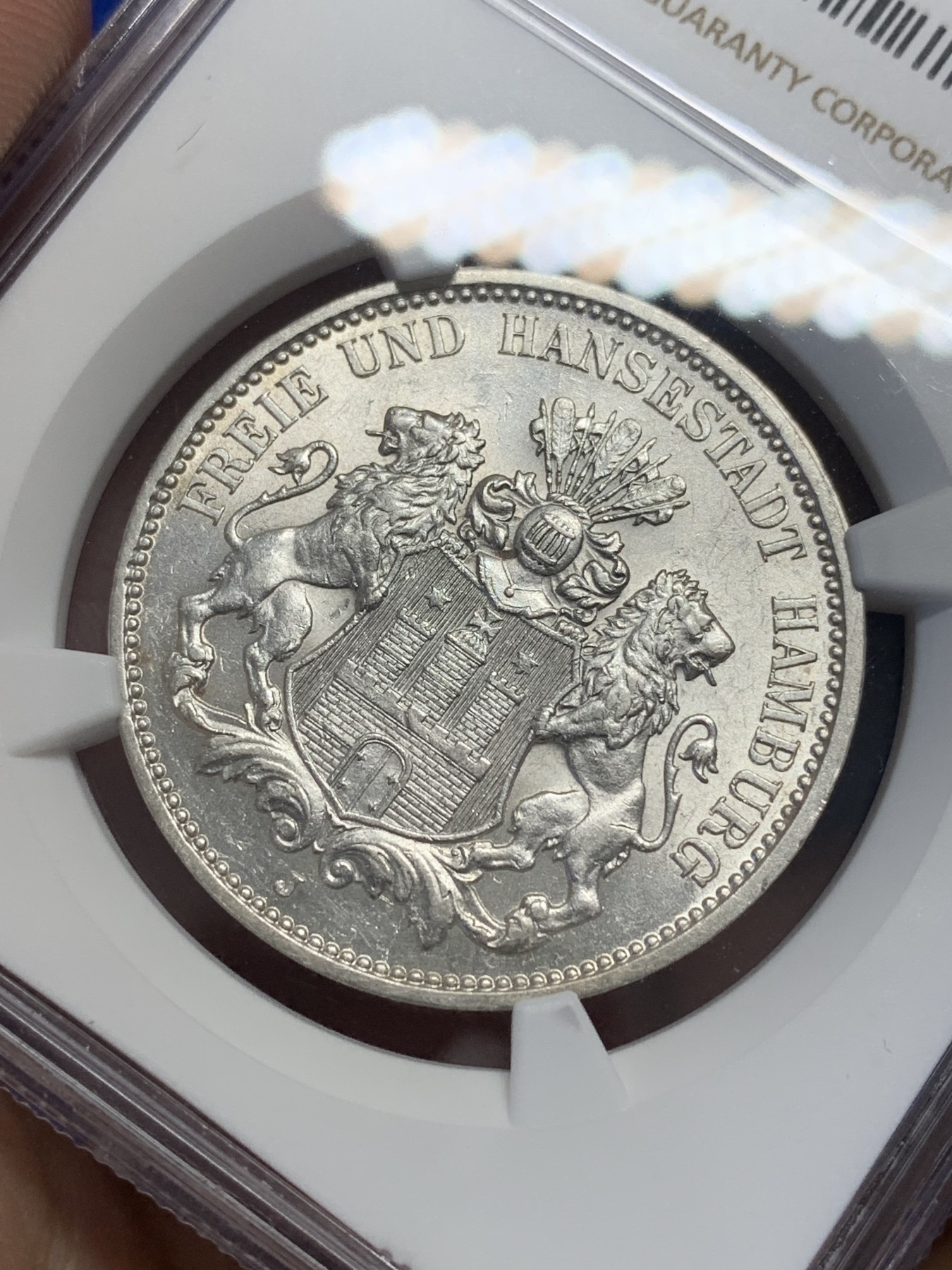 《竞宝斋》第201场-周日，周一 2场 (全场包邮) NGC AU58 德国汉堡市3马克银币 状态非常好 应该有MS