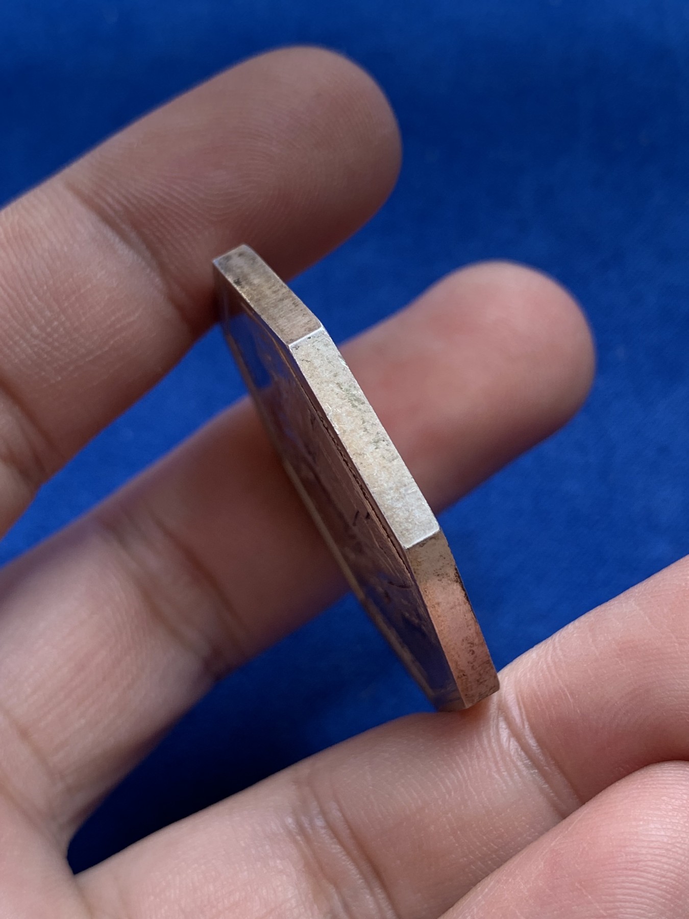 《竞宝斋》第201场-周日，周一 2场 (全场包邮) 法国 法兰西银行 银制JETON代用币 顶级品相 可以送评 925银 对角40mm直径 重 29.2克