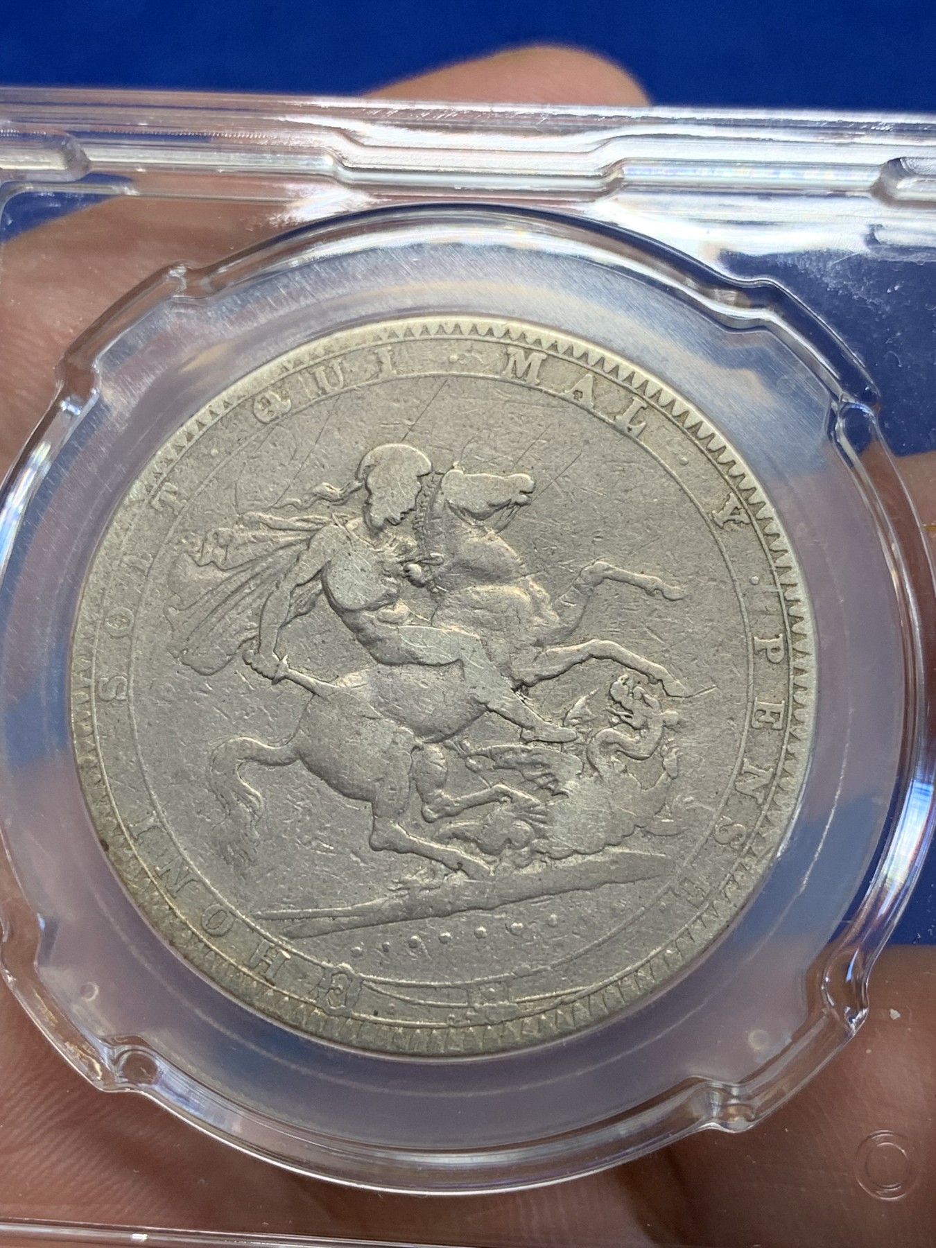 《竞宝斋》第201场-周日，周一 2场 (全场包邮) CSIS-VG10 英国1819年乔治三世马剑克朗大银币