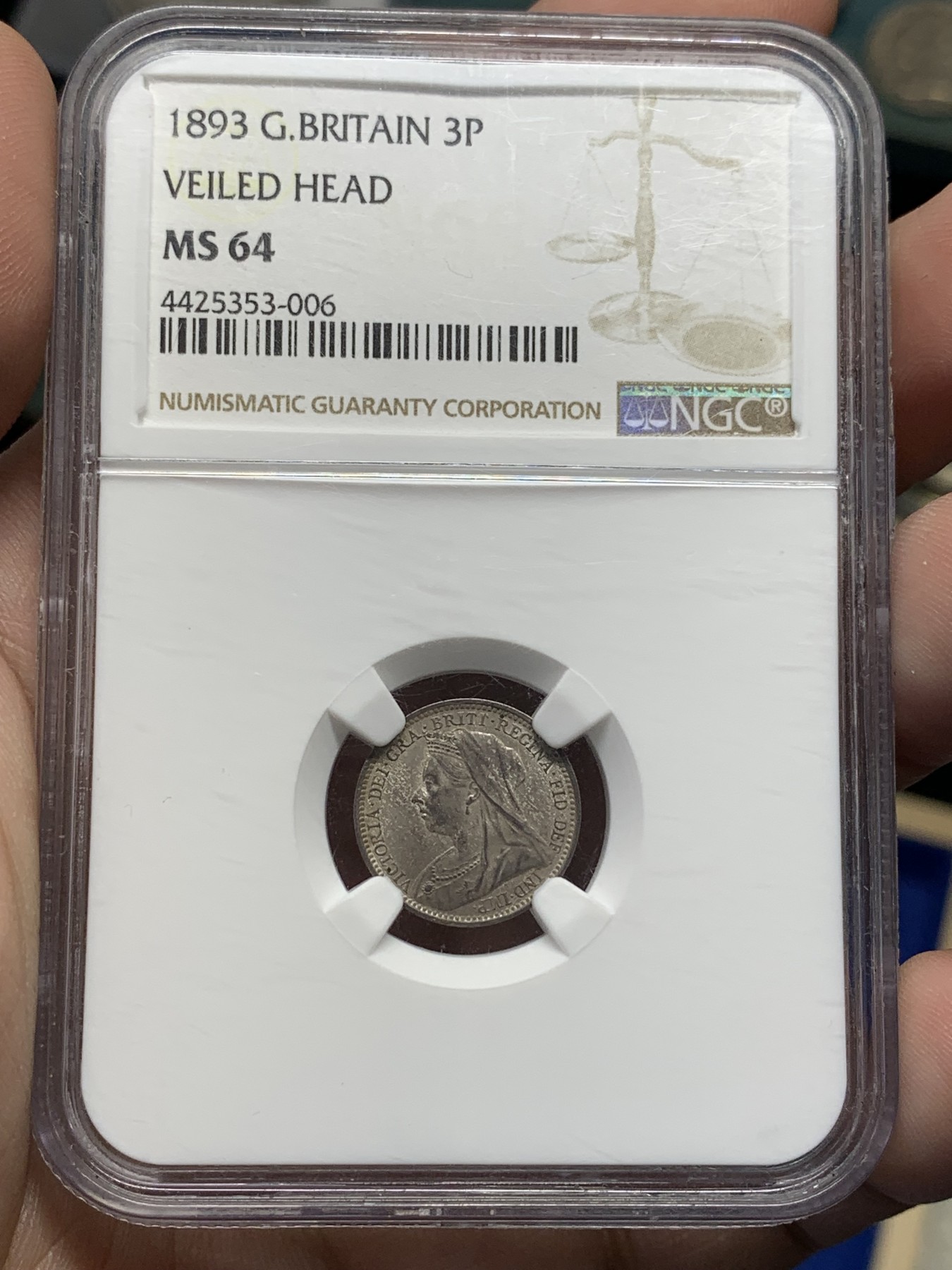 《竞宝斋》第201场-周日，周一 2场 (全场包邮) NGC MS64 英国1893年 维多利亚 披纱三便士 阴阳面包浆 原光未流通