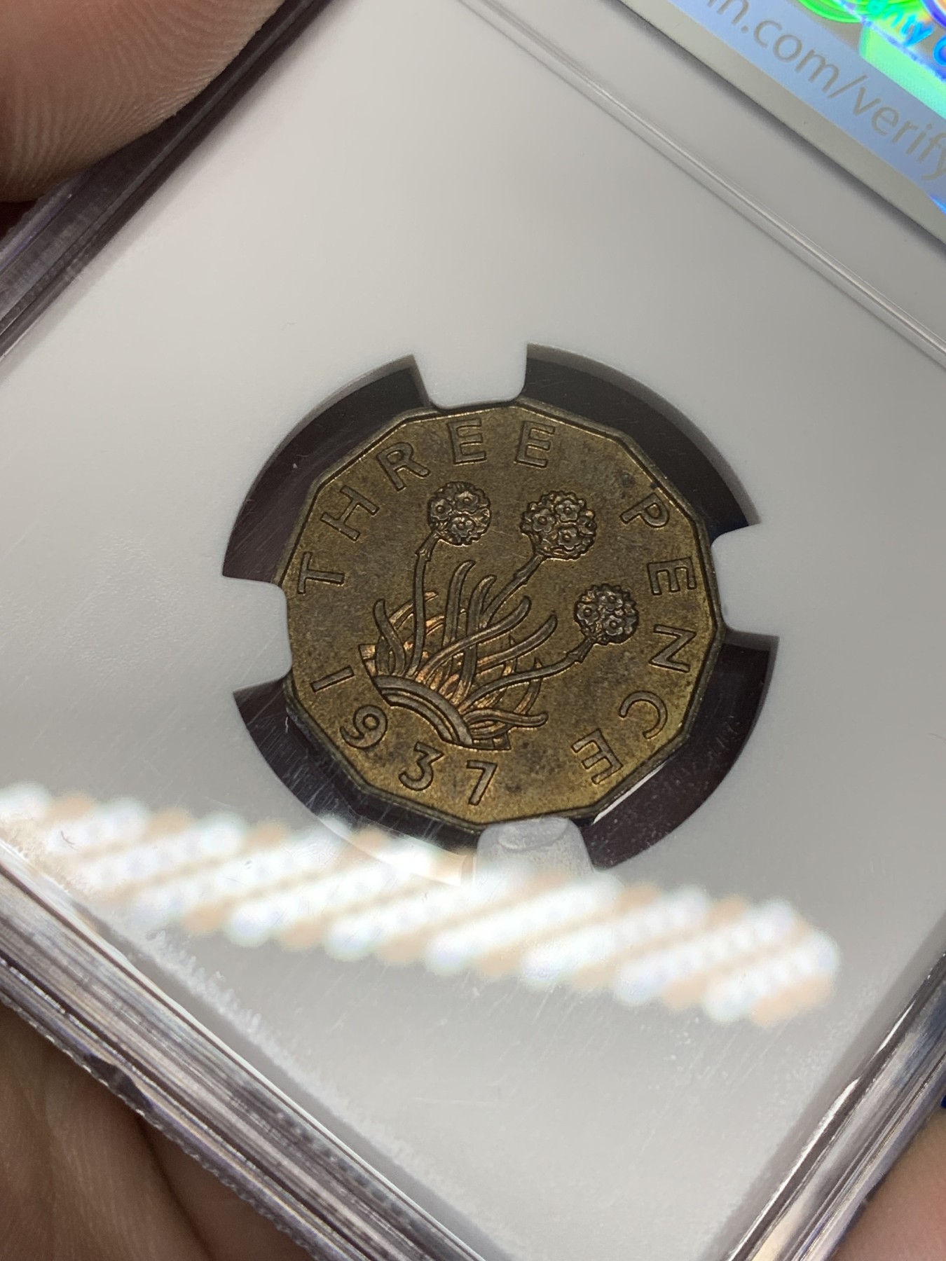 《竞宝斋》第201场-周日，周一 2场 (全场包邮) NGC-PF63 1937年英国乔治六世首年少见精制3便士