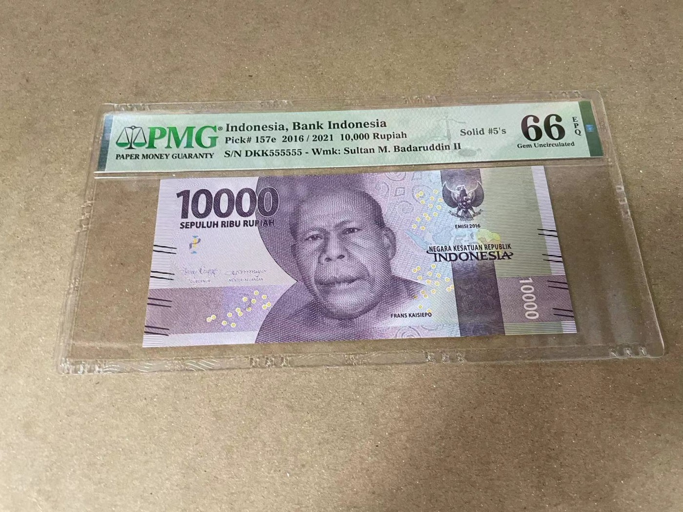 【Blue Auction】✨世界纸币精拍第375期【精】 【全同5】印尼 2016年10000卢比  PMG66EPQ 