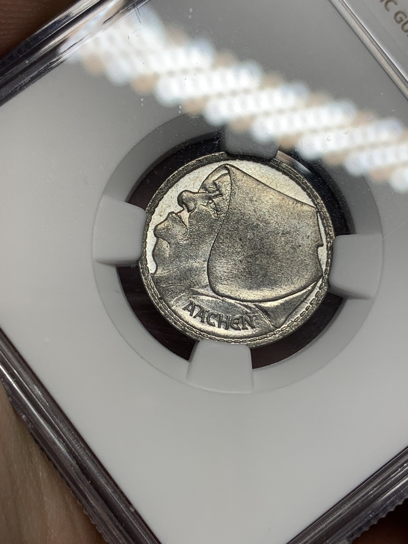 《竞宝斋》第201场-周日，周一 2场 (全场包邮) NGC MS64  1920年德国德紧老妇人1格罗申铁币 铁币保存不易 非常难得的品相