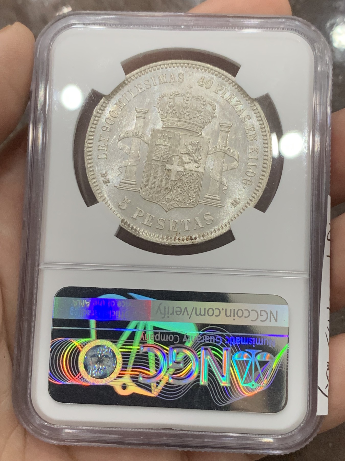 《竞宝斋》第201场-周日，周一 2场 (全场包邮) NGC-MS63 西班牙 1871(74) 阿马迪奥一世 5比塞塔双柱银币，比71的版本少很多，整体转光白净 稀缺品种高分难觅